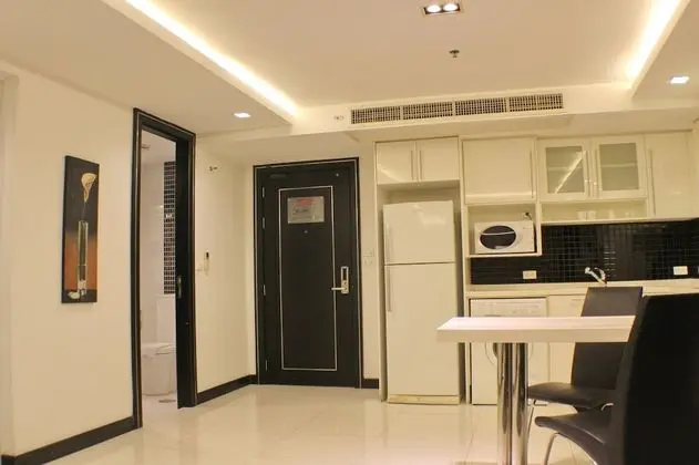 1 Bedroom Deluxe Suite