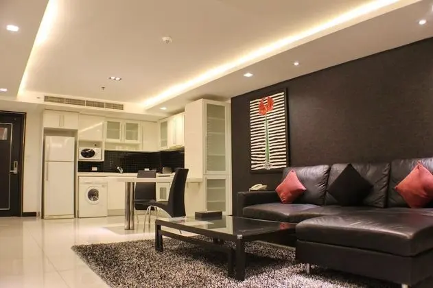 1 Bedroom Deluxe Suite