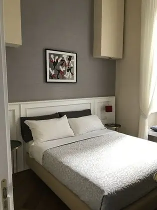 Standard Tek Büyük Yataklı Oda