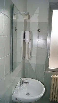 Economy Dört Kişilik Oda