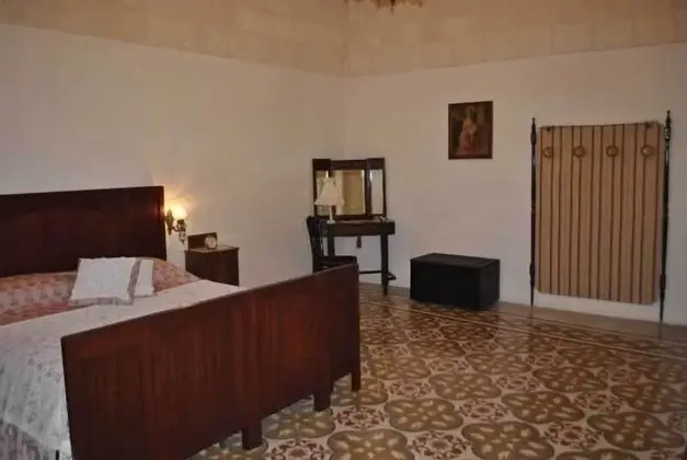 Üç Kişilik Oda (940)