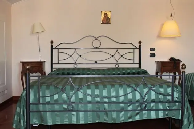 Standard Tek Büyük veya İki Ayrı Yataklı Oda