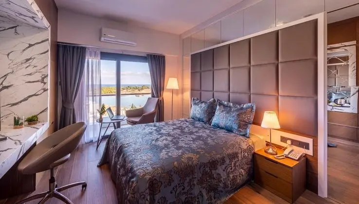 https://images.etstur.com/files/images/hotelImages/CYB/215689/l/Novel-Center-Point-Hotel-Genel-332517.jpg