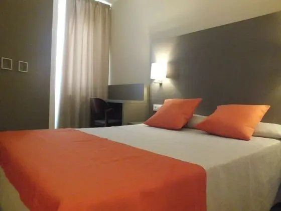 Economy Tek Büyük veya İki Ayrı Yataklı Oda, Manzarasız