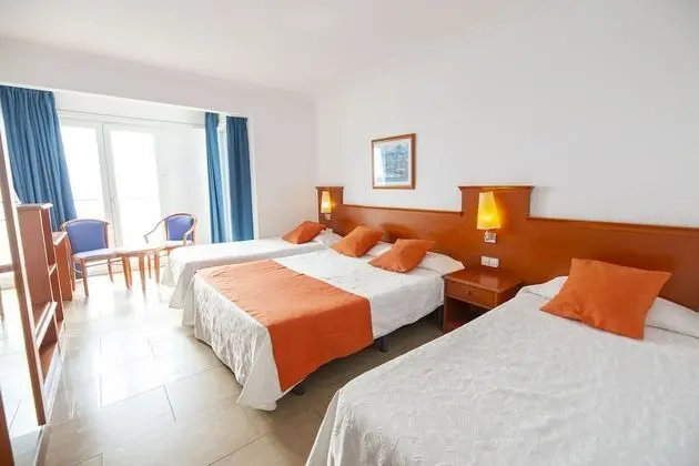 Standard Dört Kişilik Oda, Deniz Manzaralı (with extra bed)