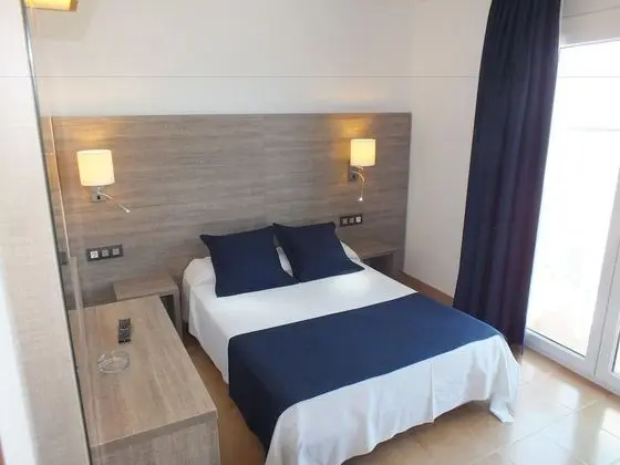 Standard Tek Büyük veya İki Ayrı Yataklı Oda, Deniz Manzaralı