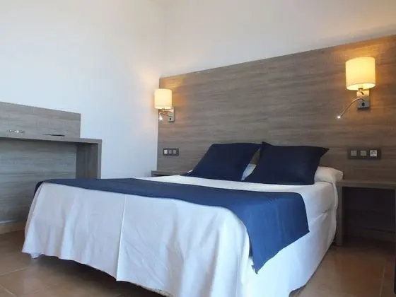 Standard Tek Büyük veya İki Ayrı Yataklı Oda, Deniz Manzaralı