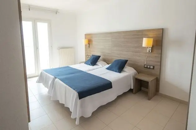 Standard Tek Büyük veya İki Ayrı Yataklı Oda, Deniz Manzaralı