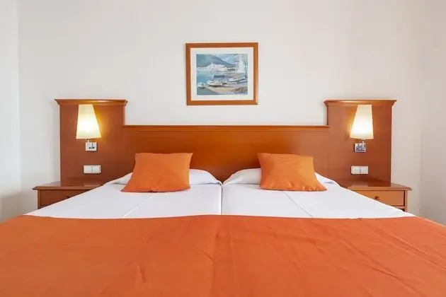 Standard Tek Büyük veya İki Ayrı Yataklı Oda, Deniz Manzaralı