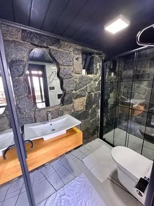 Deluxe Villa, Doğa Manzaralı, Şömineli ve Jakuzili