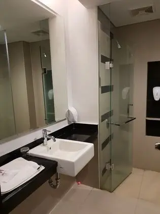 Royal Tek Büyük Yataklı Oda