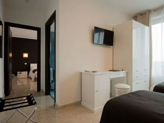 Deluxe Dört Kişilik Oda