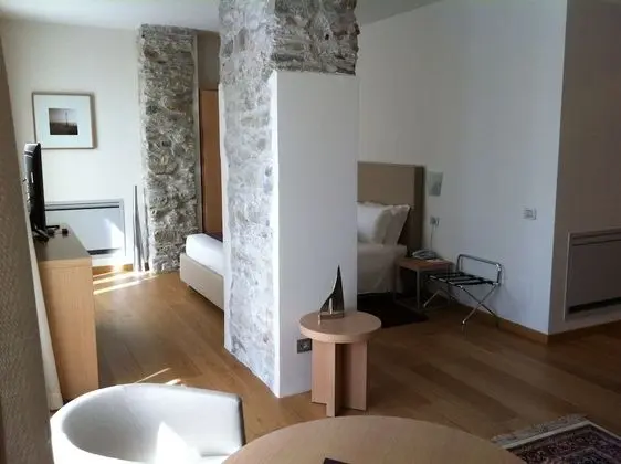 Superior Oda, Balkon
