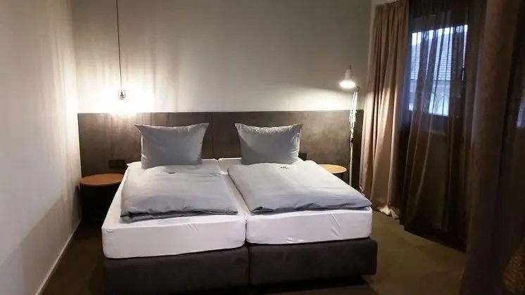 Premium Tek Büyük veya İki Ayrı Yataklı Oda