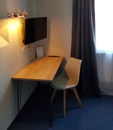 Basic Tek Büyük Yataklı Oda