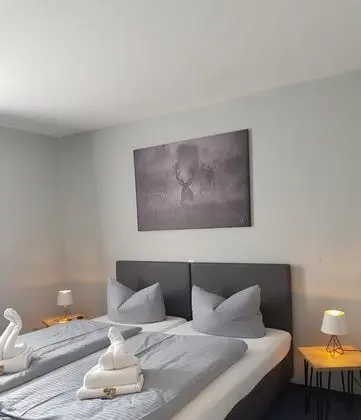 Basic Tek Büyük Yataklı Oda