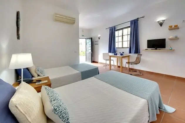 Stüdyo, 2 Tek Kişilik Yatak