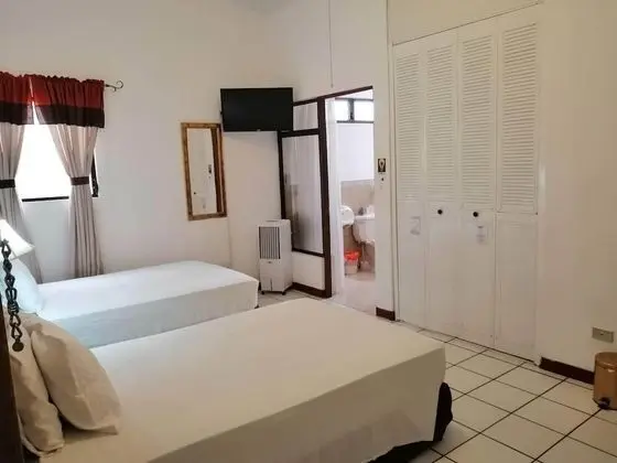 Standard Üç Kişilik Oda, 3 Tek Kişilik Yatak, Özel Banyo
