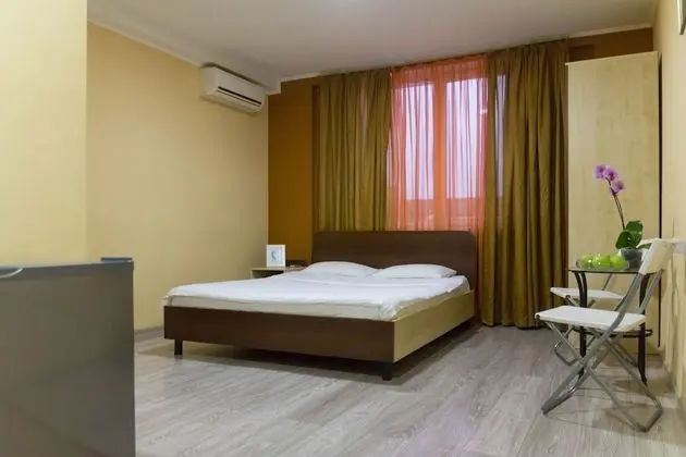 Comfort Tek Büyük Yataklı Oda