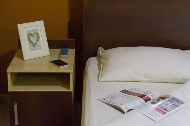 Comfort Tek Büyük Yataklı Oda