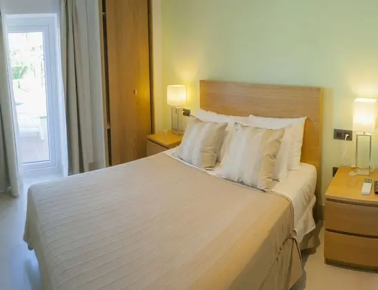 Tek Büyük Yataklı Oda, Teras