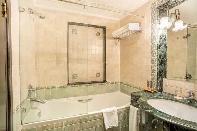 Süit, 1 En Büyük (King) Boy Yatak, Balkon, Deniz Manzaralı