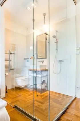 Classic Tek Büyük Yataklı Oda