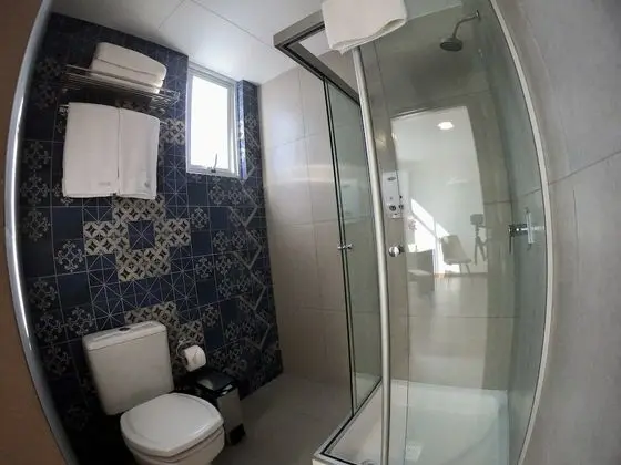 Büyük Yataklı Tek Kişilik Oda