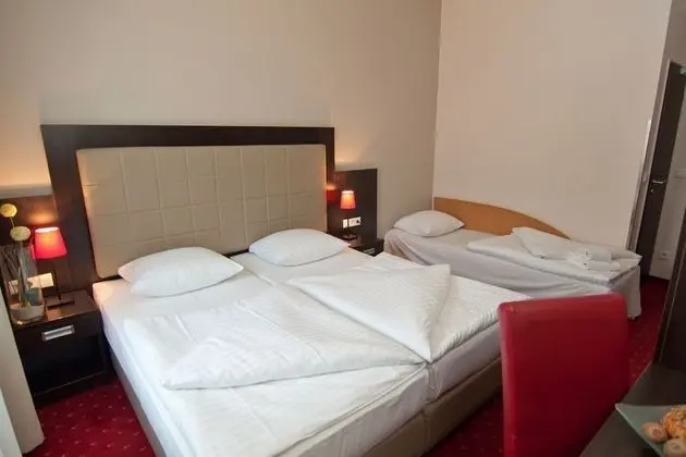 Comfort Dört Kişilik Oda