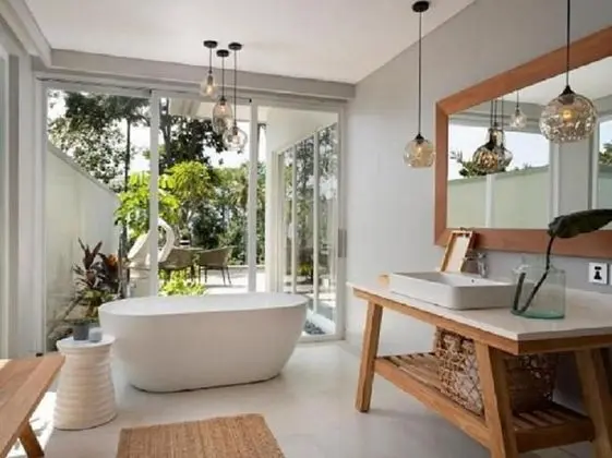 Premium Seaside Pool Villa