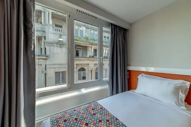 İki Ayrı Yataklı Oda