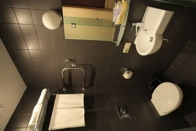 Standard Tek Büyük veya İki Ayrı Yataklı Oda