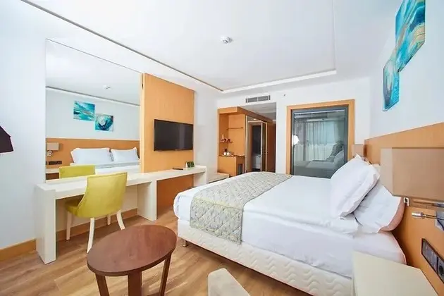 Standard Family Room