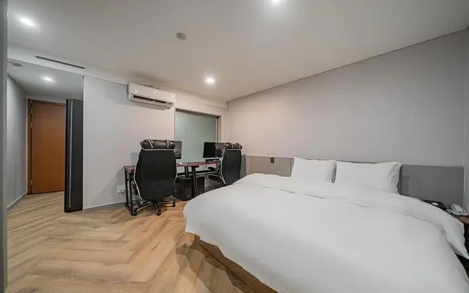 Oda (Couple PC room-GTX 3060 INTEL 12th ge)