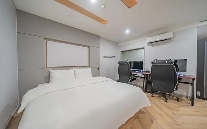 Oda (Couple PC room-GTX 3060 INTEL 12th ge)