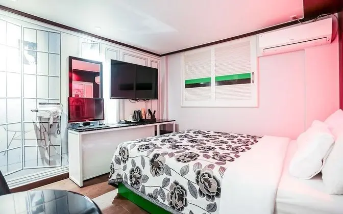 Oda (Standard Room)