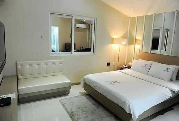 Deluxe Executive Room
