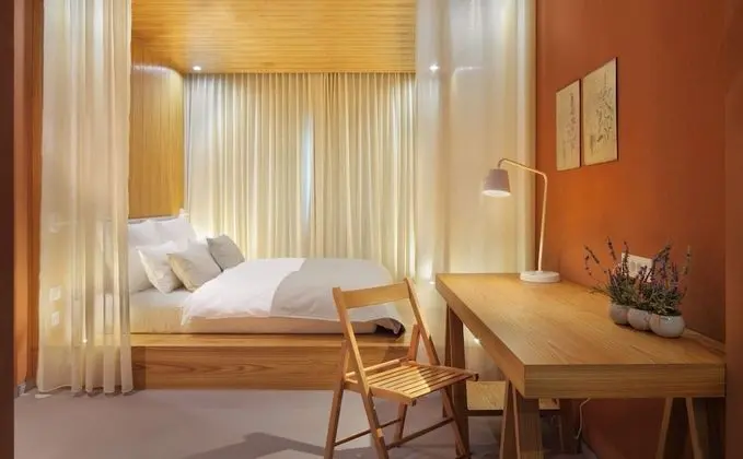 Basic Tek Büyük veya İki Ayrı Yataklı Oda