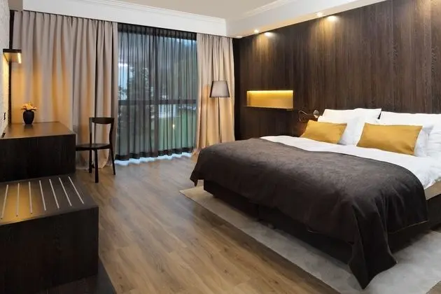 Comfort Tek Büyük veya İki Ayrı Yataklı Oda