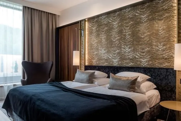 Comfort Tek Büyük veya İki Ayrı Yataklı Oda