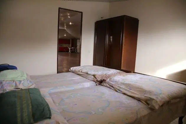 Economy Tek Büyük veya İki Ayrı Yataklı Oda, Ortak Banyo