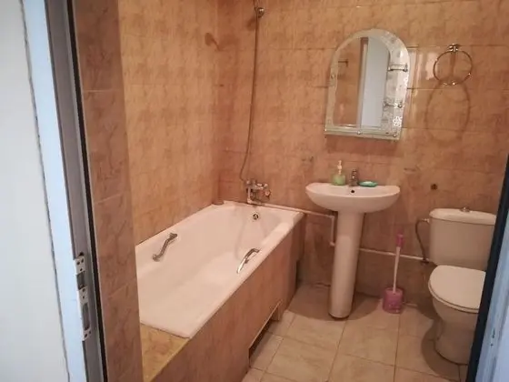 Standard Tek Büyük Yataklı Oda, Ortak Banyo