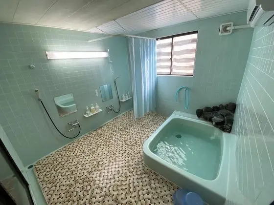 Traditional Üç Kişilik Oda, Ortak Banyo (Japanese Style, Shared Toilet)