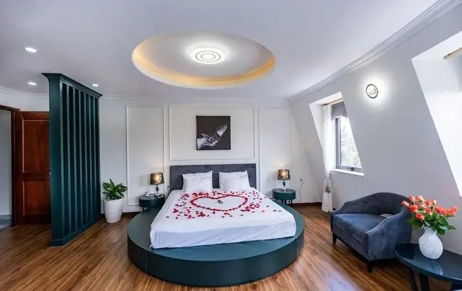 Deluxe Stüdyo Süit
