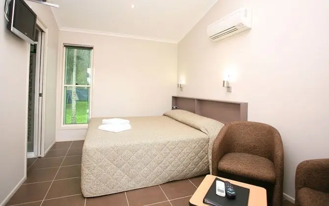 Standard Stüdyo, Sigara İçilmez, Balkon