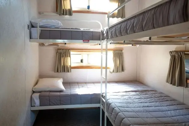 2 Bedroom Cabin 6 Pax