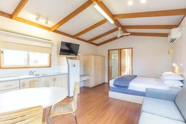 Standard Stüdyo, Sigara İçilmez, Küçük Mutfak (Acorn Cabin)