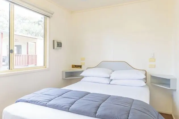 Standard Süit, 2 Yatak Odası, Sigara İçilmez, Küçük Mutfak (Redwood Cabin)