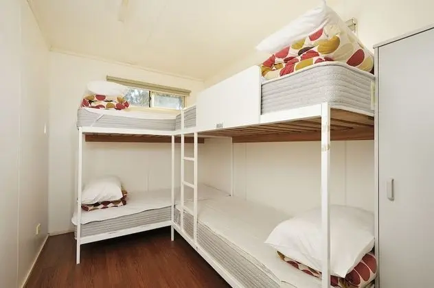 Standard Süit, 2 Yatak Odası, Sigara İçilmez, Küçük Mutfak (Redwood Cabin)