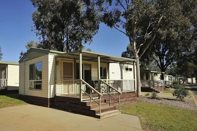 Standard Süit, 2 Yatak Odası, Sigara İçilmez, Küçük Mutfak (Redwood Cabin)